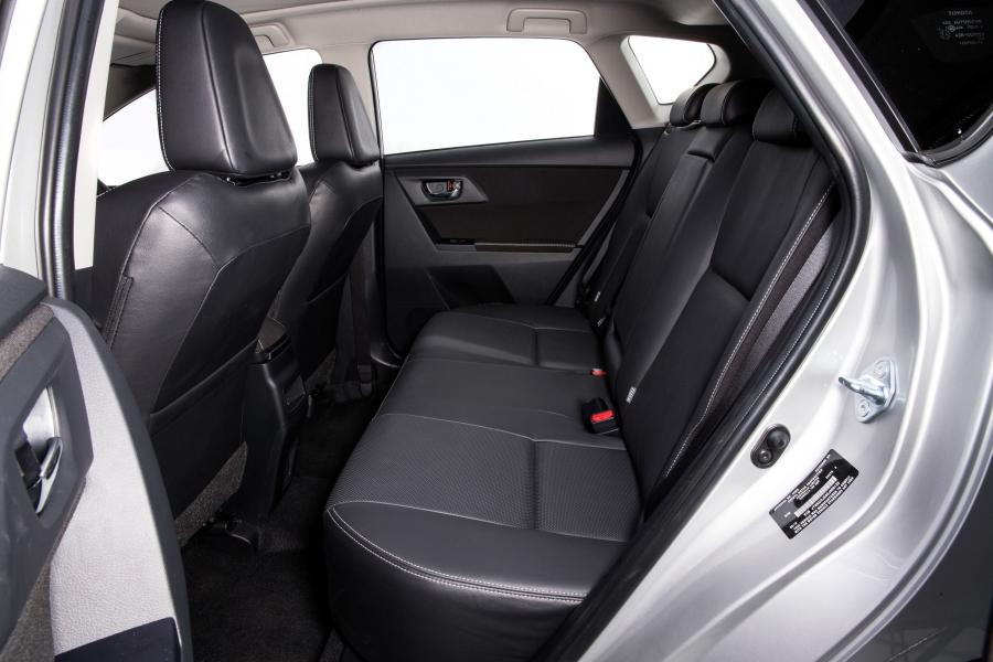 Toyota Corolla Levin ZR 2012 года  (AU) (фото 6 из 25)